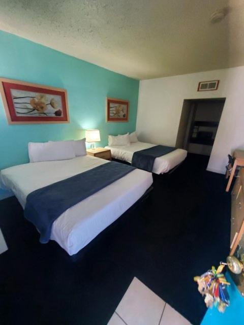 Desert Hills Motel ลาสเวกัส ภายนอก รูปภาพ