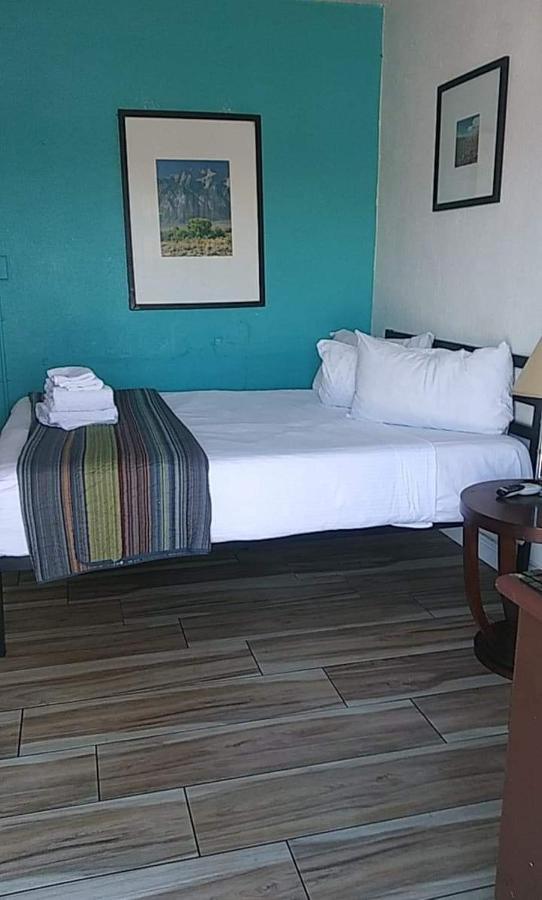 Desert Hills Motel ลาสเวกัส ภายนอก รูปภาพ
