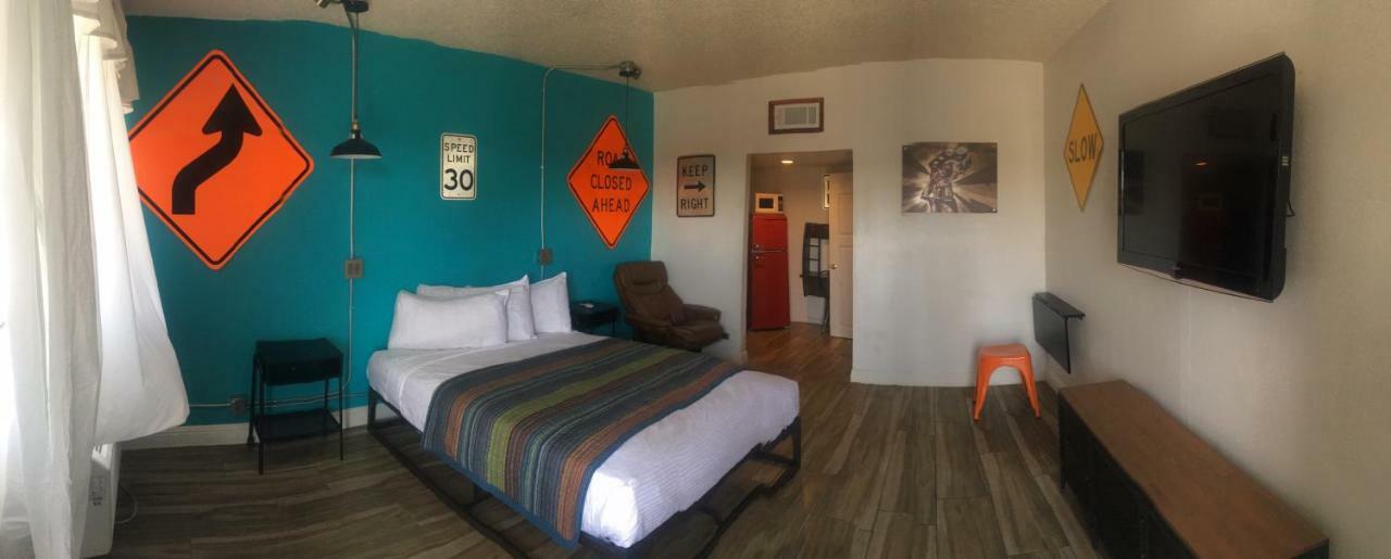 Desert Hills Motel ลาสเวกัส ภายนอก รูปภาพ